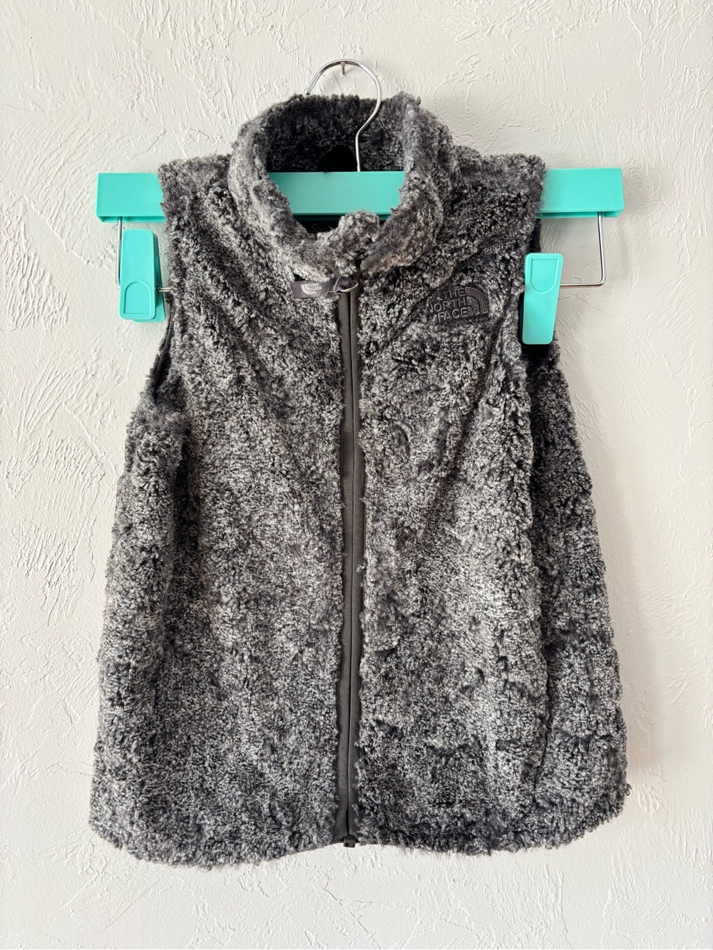 The North Face Kids' Charcoal Gray Fleece Vest